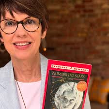 HAPPY EASTER! I have had the worst start to my reading year that I can  remember. I can't seem to settle my mind long enough to stay with a book. I  thought