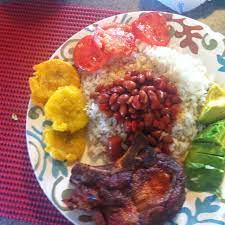 You can easily make it a meatless main dish, served over rice. Pin By Anibalpachecoit On Puerto Rico Soul Food Hispanic Food Puerto Rican Cuisine