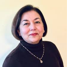 Zee thank you for running an amazing store and providing such great service  to our customers! It was a joy to spend time with you in your store! You  and your team