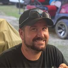 Can anyone help replace the screen