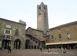 È bergamo in fiore che, articolato in quattro momenti, porta il colore nelle vetrine del centro. Bergamo Un Centro Storico Prezioso E Nuove Tecnologie Per Scoprire La Citta Travel Dreams