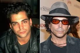 Today is actor Richard Grieco's 60th birthday (born March 23, 1965). He is  best known for his role as Detective Dennis Booker from the TV series 21  Jump Street (1988–89) and its
