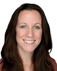 Carrie Bacon's Instagram, Twitter & Facebook