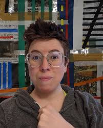 Julie Mraz's Instagram, Twitter & Facebook