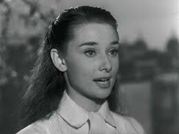 Tumblr Llwtyygbds1qbjsi9o1 1280 Jpg Jpeg Image 640x480 Pixels Audrey Hepburn Audrey Hepburn Roman Holiday Audrey Hepburn Hair