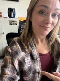 If I start my fast from 8pm to 12 the next day what should I eat before  going to bed so I don't wake up in the middle of the night hungry ?