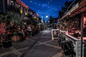 The municipality had a population of 57,555 in 2019 and consists of an area of 79.66 km2 (30.76 sq mi) of which 0.61 km2. Nieuws Gemist Jonge Vrouwen Vast Voor Oproepen Tot Rellen En Ik Vertrek Naar De Achterhoek Home Gelderlander Nl