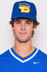 Scott Hynes's Instagram, Twitter & Facebook