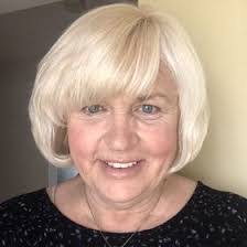 Cindy Pennock's Instagram, Twitter & Facebook