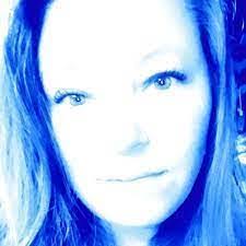 Bonnie Naylor's Instagram, Twitter & Facebook