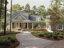 Eplans Cottage House Plan Lakeside Cottage From The Southern Living With Images Cottage House Plans Southern Living House Plans Cottage Plan