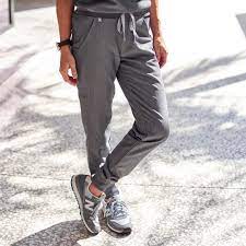 New Product Alert Jog Much The Zamora 2 0 Jogger Scrub Pant Is Finally Here She S Like The Original Zamora But Better Wit Scrub Pants Cute Scrubs Joggers
