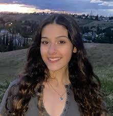 Sophia Doss's Instagram, Twitter & Facebook