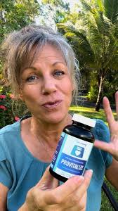 Invest in a healthier New Year! 🎊 partiQlar supplements with  science-backed ingredients to promote longevity. 💪 Get 10% OFF with coupon  code PAULA. Link in bio. #partiqlar #sponsored