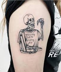 Pin By Mukah Franklin On Tattoo T A T U I R O V K I Weird Tattoos Funny Tattoos Body Art Tattoos