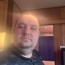 Who can print labels for a candle making business in St Marys with fast  turnaround?