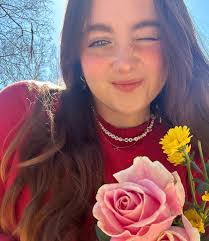 Abby Alexander's Instagram, Twitter & Facebook