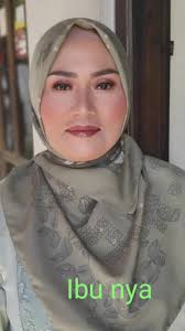 Anna Salon Jogja Kostum