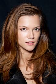 To go a step further, take a slice of hair underneath the bangs and color it two shades darker than the rest of the hair color, says hairstylist sam villa, education artistic director for redken. How To Make Thick Hair Thinner Stylecaster