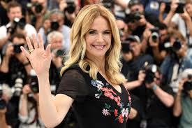 Kelly preston was born on october 13, 1962 in honolulu, hawaii. John Travolta S Wife Kelly Preston Dies At 57 Daily Sabah