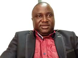Source disclosed to worldtopnewsng that the first oba of uguru land, otherwise known as aguda, a suburb of surulere, lagos died on thursday at the lagos state university teaching hospital (lasuth) after brief illness. Wole Badmus Shades Wasiu Ayinde Over Late Fuji King Sikiru Ayinde Barister S Burial My Celebrity I
