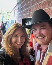 THIS GUY woke up an @acmawards winner! Congrats @zachtop ACM New Male  Vocalist of The Year!! #ACMawards #iheartcountry #iheartradio