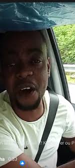 🤣🤣 Ayoooooh 🤣 Hey heyy abbe 🤣🤣 Wa kwar Rass..Likki...in vol sa loto mr  Bean🤣🤣🤣sak plastik ki pe rule border.parasol🤣🤣🤣