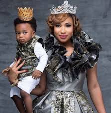 Controversial nollywood actress, tonto dikeh who has been in the news lately over a video which the mother and son duo looked picture perfect as they struck different poses in matching black pants. Tonto Dikeh Slam Critics As She Celebrates Mother S Day In Style Nollywood Alive