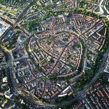Amersfoort Vanuit De Lucht Via Fb Je Bent Een Amerfoorter Als Stedentrip Stad Steden