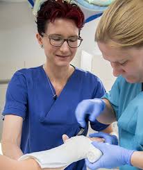 0 180 5 / 903310* *14 cent/min. Startseite Main Kinzig Kliniken