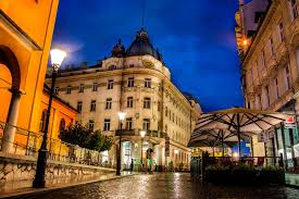 Un city break în valencia merită să fie trecut pe lista ta și și pentru oceanograful care te va surprinde, dar și pentru plaja uriașă. 30 Best Winter City Breaks In Europe The Portable Wife