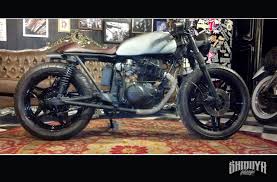 Shibuya Garage Cb 400 Shibuya Bratstyle