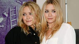 January 8, 2021 by cnw123 team. Selten Elizabeth Olsen Spricht Uber Mary Kate Und Ashley Promiflash De