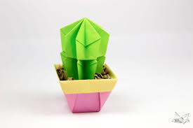 These friendly cacti are spine free and require no water! Origami Cactus Tutorial Paper Kawaii