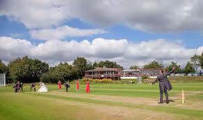 Howzat For A Wedding Venue Hyde Cricket Squash Club Werneth Low Hyde Squash Club Wedding Venues Venues
