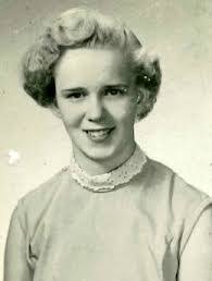 Dot Maxwell's Instagram, Twitter & Facebook