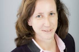 Elodie Perthuisot nommée directrice marketing et clients de Carrefour France