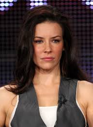 Evangeline Lilly shows off gruesome face injuries after fainting