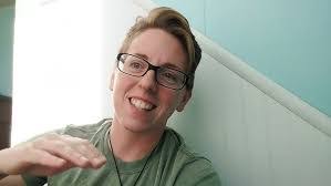 Glen Slone's Instagram, Twitter & Facebook