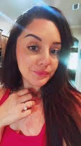 Sheila Brace's Instagram, Twitter & Facebook