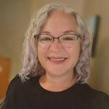 Taryn Matthews's Instagram, Twitter & Facebook