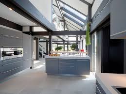 Huf haus are brilliant and beautiful, but they do have the name also and they do charge a premium for the privilege of owning a work of art (imo). Huf Haus Kitchen And Entry 795x597 Architecture House House Minimalist Kitchen