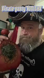 Fun and Merrie Marauders at Fae Nectar's Pirate Party 🏴‍☠️🏴‍☠️ #pirate  #piratelife #pirates #cosplay #meadery #seashanty #captainmoss  #merriemarauder