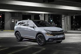 Edmunds also has kia sportage pricing, mpg, specs, pictures, safety features, consumer reviews and more. 2022 Kia Sportage Will Continue Korea S Design Revolution Carbuzz