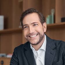 Daniel Egger's Instagram, Twitter & Facebook