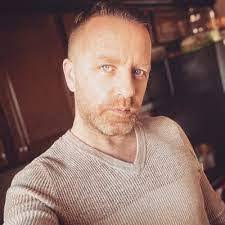 Keith Jeffreys's Instagram, Twitter & Facebook