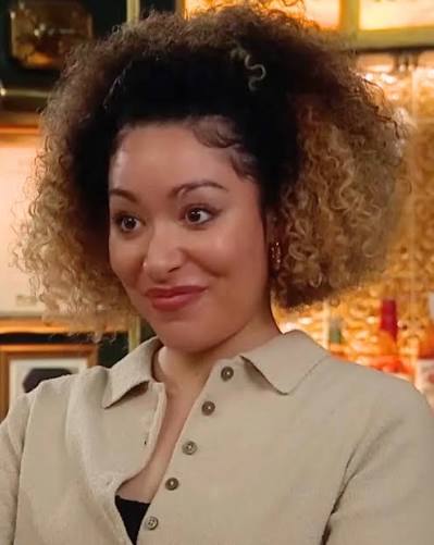 Emmerdale fans 'figure out' Serena Sugden's mysterious secret #Emmerdale ⬇