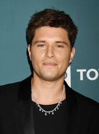 9-1-1: Lone Star Summary, Latest News, Trailer, Season List, Cast, Where to  Watch and More