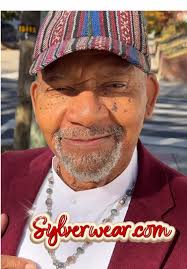 Because style is ageless... and so is Mr. Eddie in his Sylverwear 😎