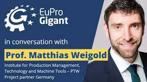 Theresa Neuhauser's Instagram, Twitter & Facebook